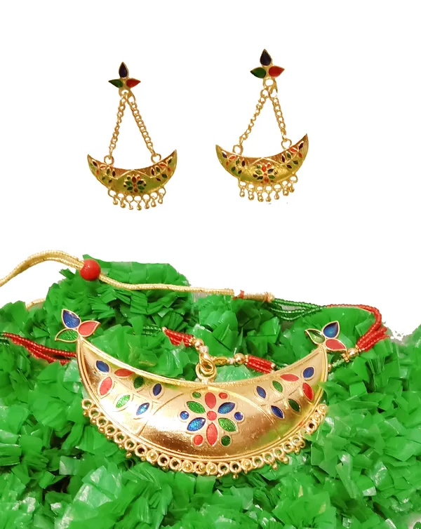 Assamese_Traditional_Gold_Plated_Multi_Colour_Joonbiri_Tassel_Jewellery_Set_For_Women
